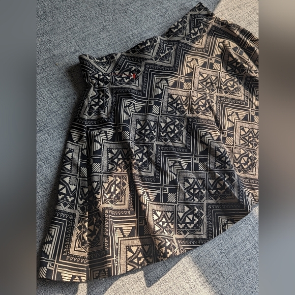 Victoria's Secret PINK mini skirt - Picture 2 of 6